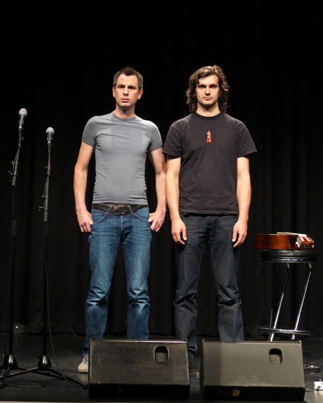 Christoph & Lollo stehen auf der Bühne